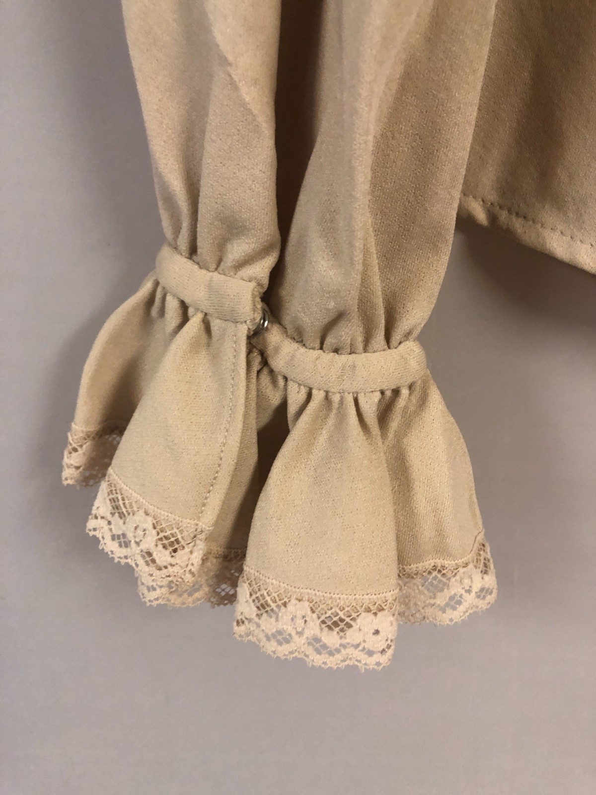 Vintage Handmade Beige Blouse Size 39 Chest Ruffled Collar & Sleeves Lace Trim