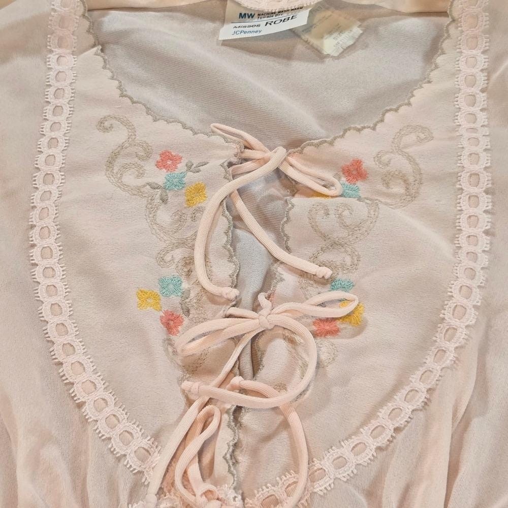 JCPenney Robe Womens Medium Peach Vintage 70s Floral Embroidery Lace-up Maxi USA