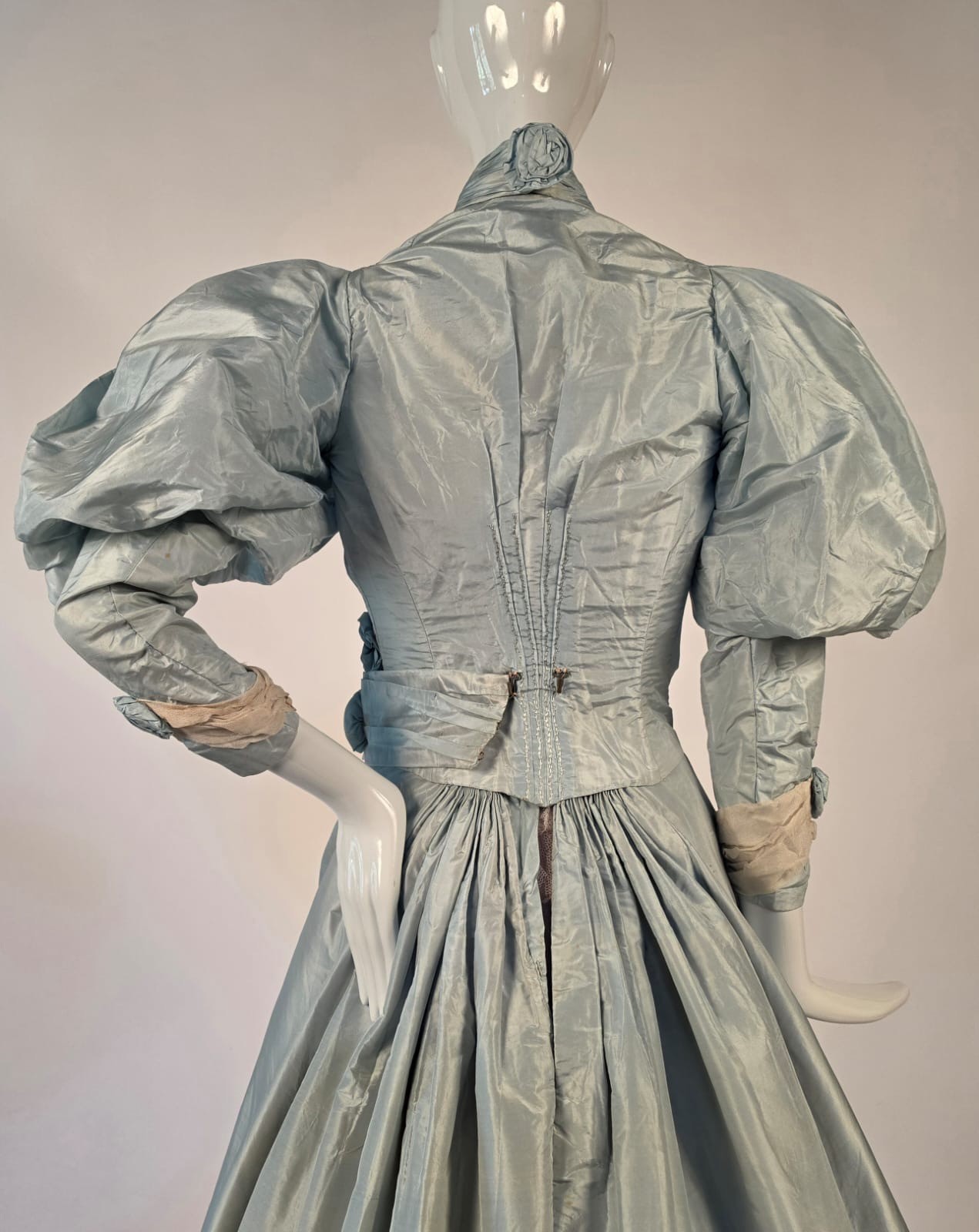 VICTORIAN 1890’S ROBIN’S EGG BLUE SILK TAFFETA BUSTLE DRESS W UNUSUAL SLIT PUFF