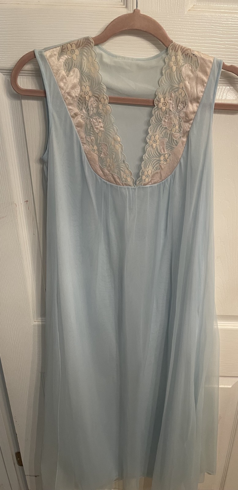 Vintage BABY BLUE Sheer Chiffon over Nylon Nightgown Negligee Gown Applique READ