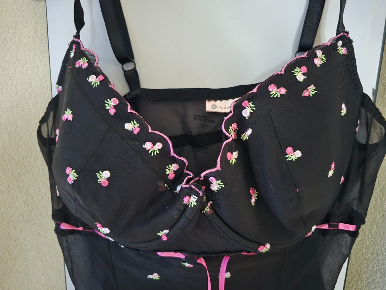 Enchanted Brand Vintage Y2K Plus Size Black & Pink Lingerie 22/24 Beautiful!