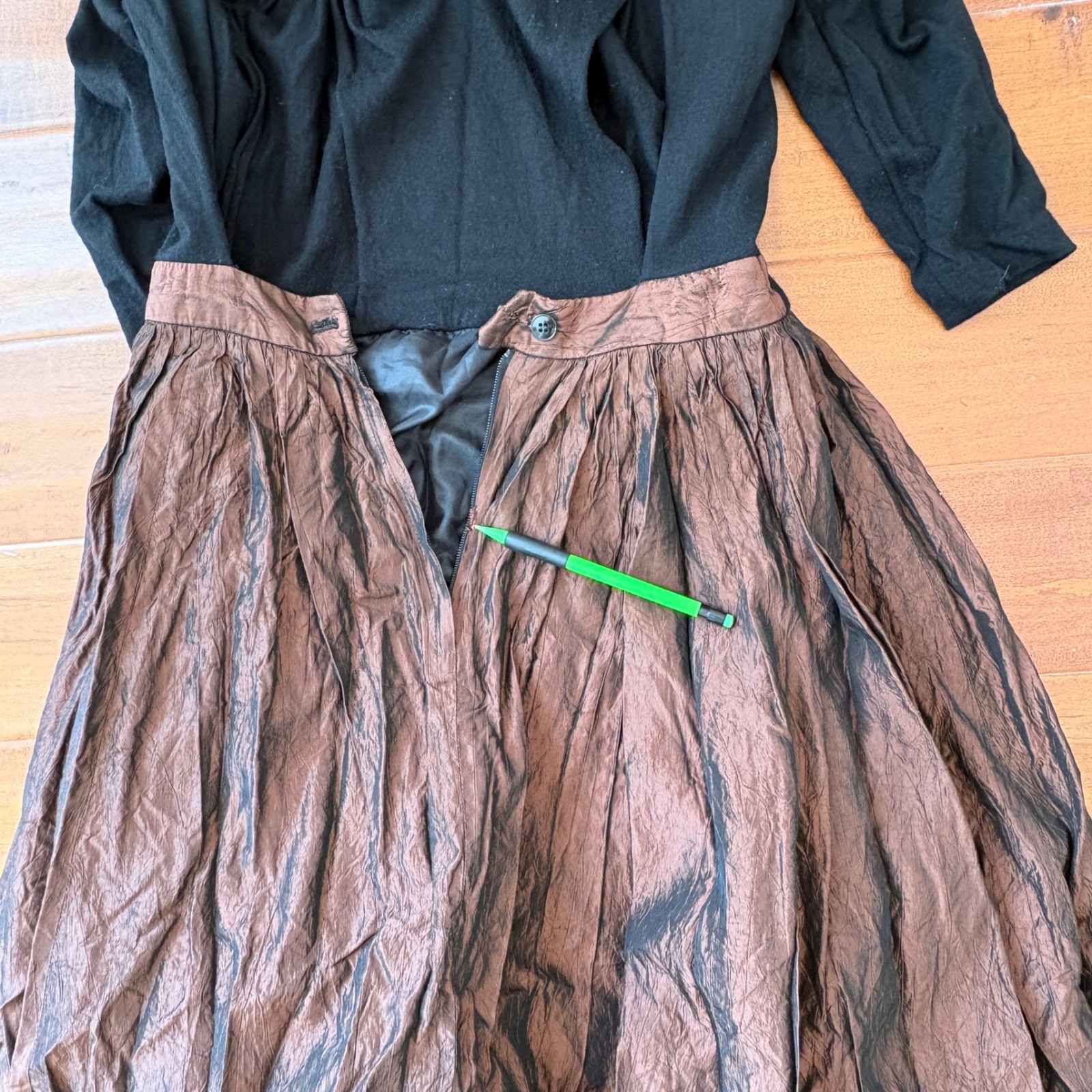 Vintage Ricki Lang for Nuit Dress 12 Black Bronze Open Back Metallic ILGWU 80s