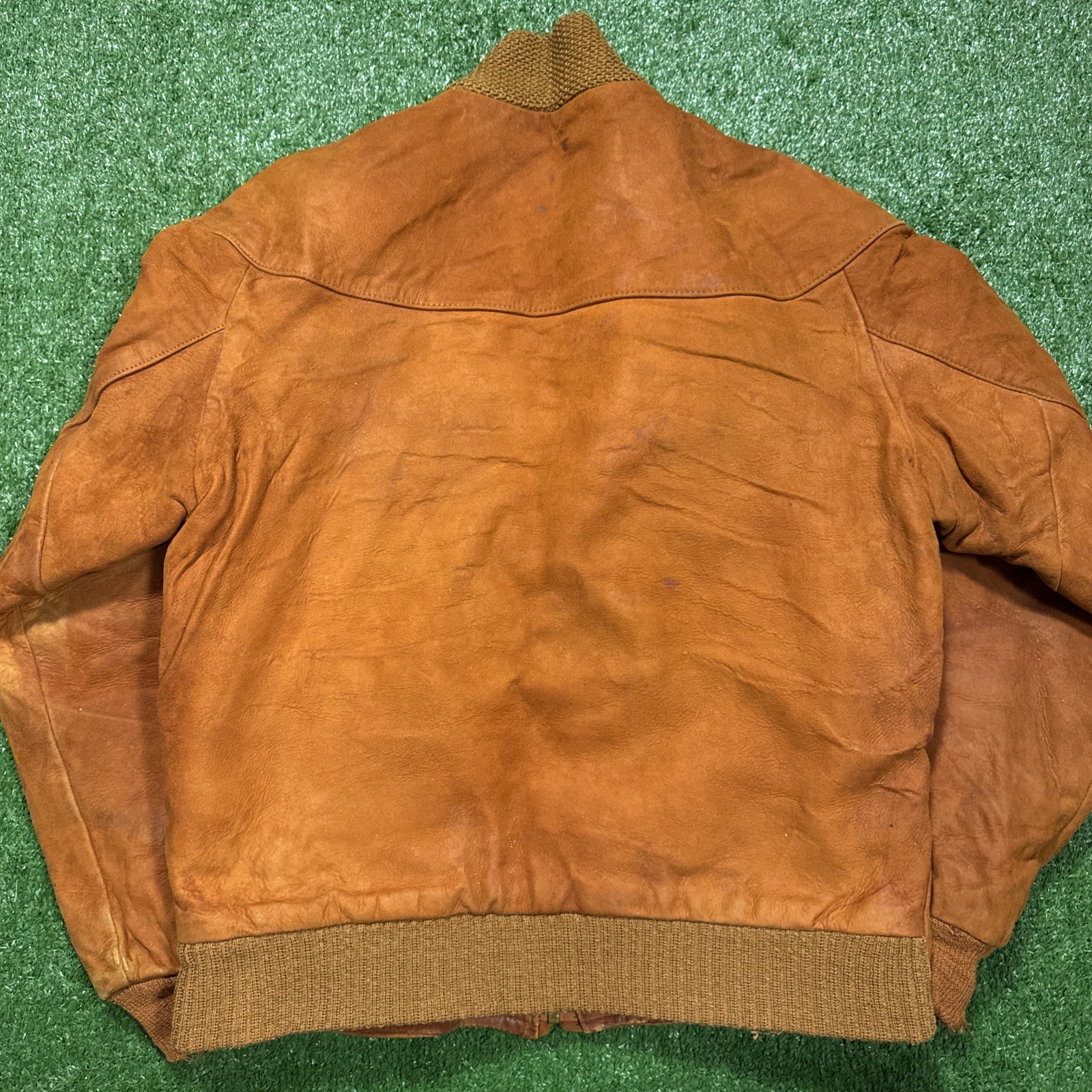 1950’s Robert Lewis Orange/Brown Cropped Suede Cropped Bomber Jacket Size 38