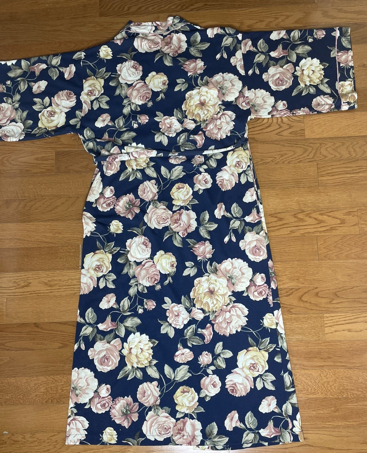 Vintage Maidenform Small Kimono Prairie Boho Cabbage Roses Navy Midi Robe USA