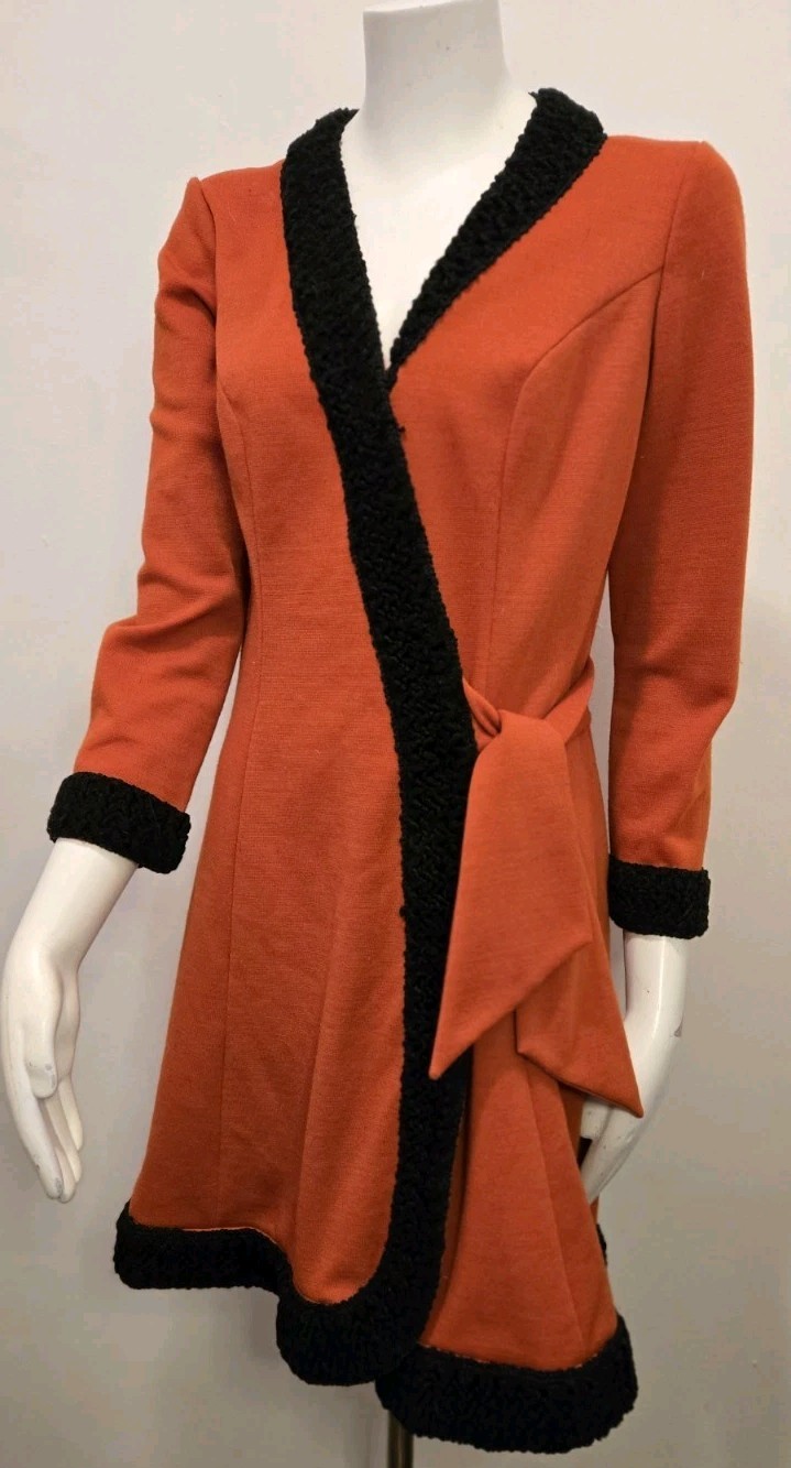 Vtg Alfred Werber 1960S MOD Red Wrap Coat Foxy Red & Black Shearling Accen S/M