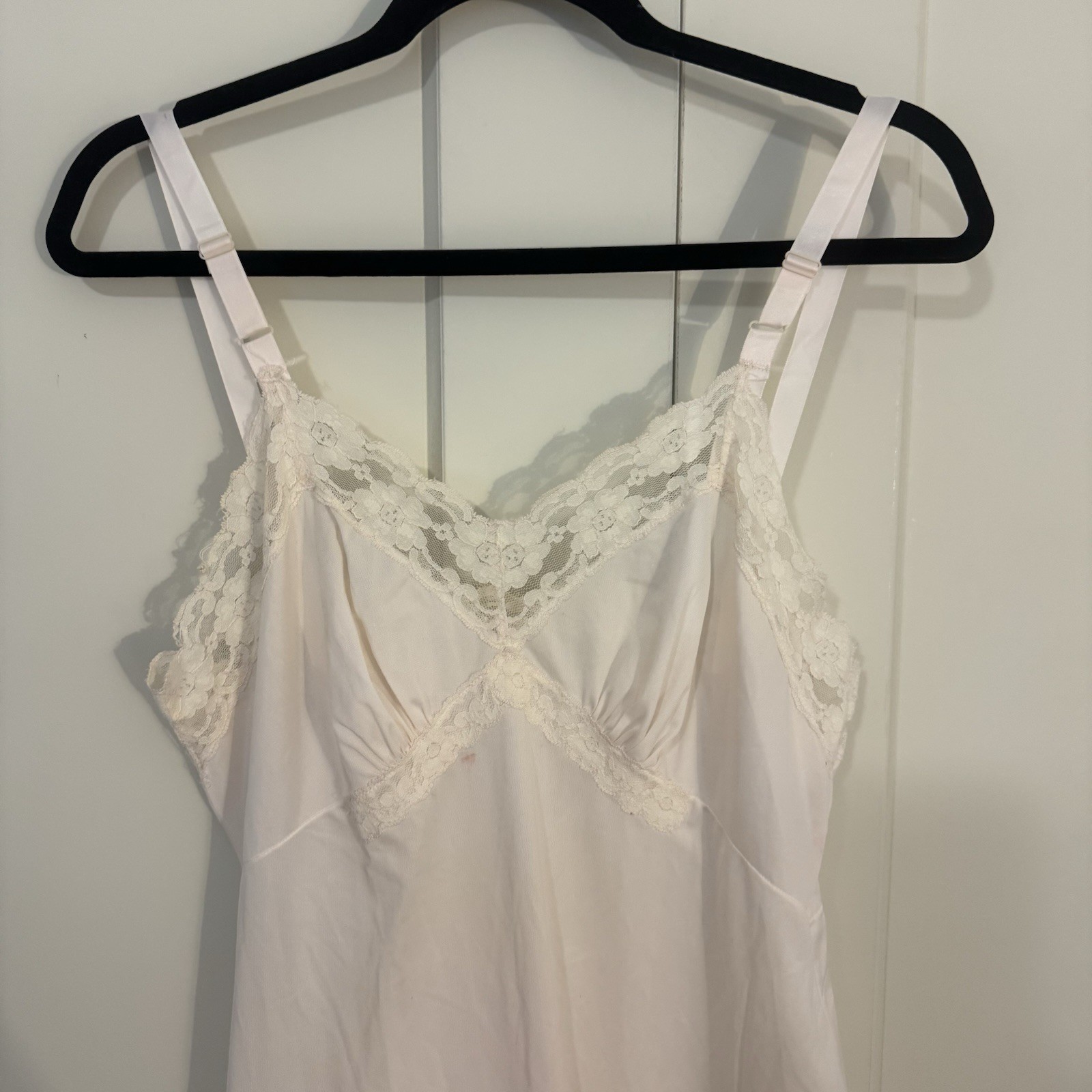 Vintage Dixie Belle Slip Lace Trim Pink Cream Size 38 USA Romantic