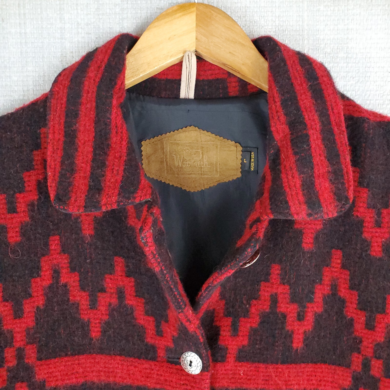 VTG WOOLRICH USA Size Large Womens Wool Aztec Southwest Chore Barn Jacket Coat