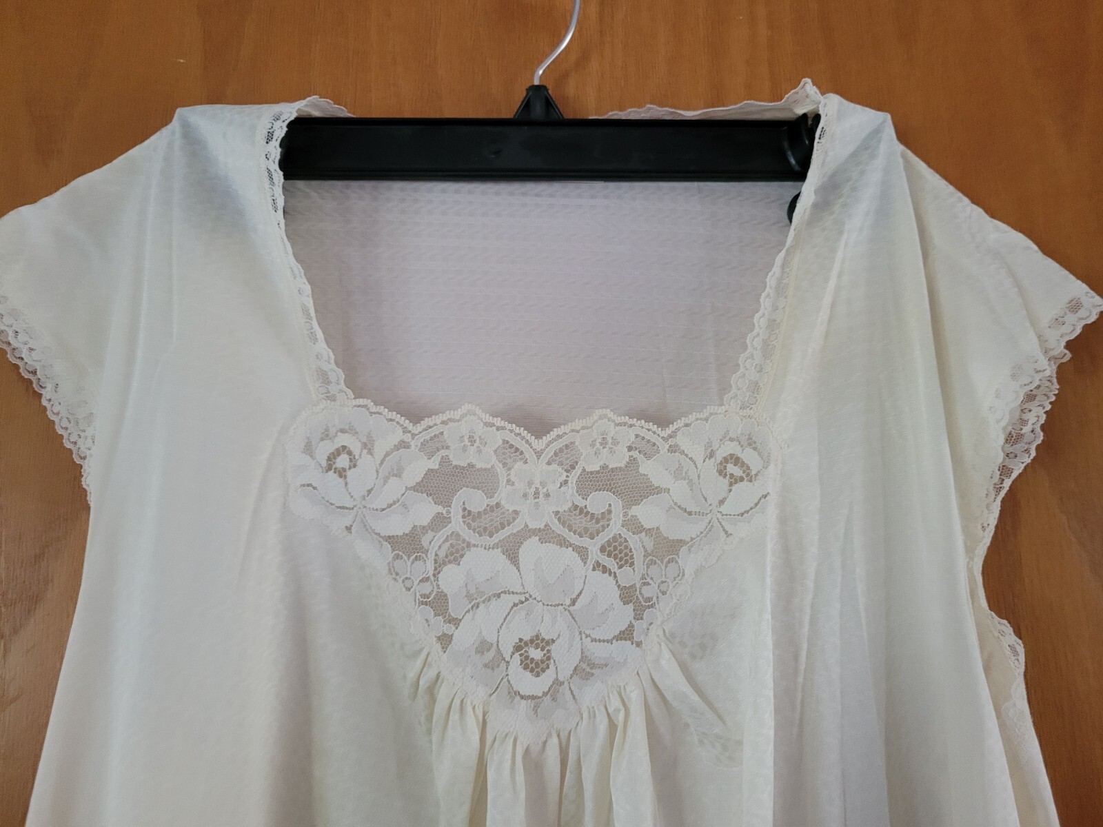 Vtg Nightgown Nightie Midi M Collectables JC Penney&rsquo;s Silky USA Lace Ivory Retro