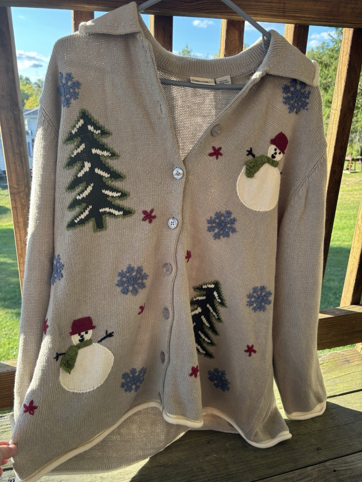 Brand – Cherokee – Women’s Vintage Holiday Button Up Sweater 1X- 18W/20W