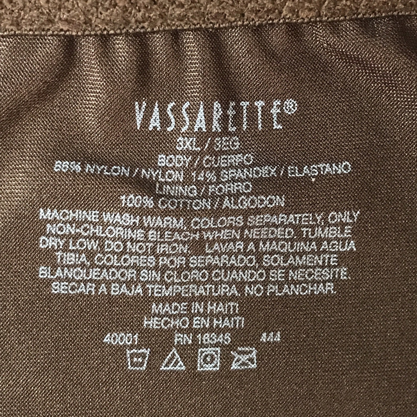 3X Vassarette Undershapers Light Control Panties Second Skin Satin NWT b