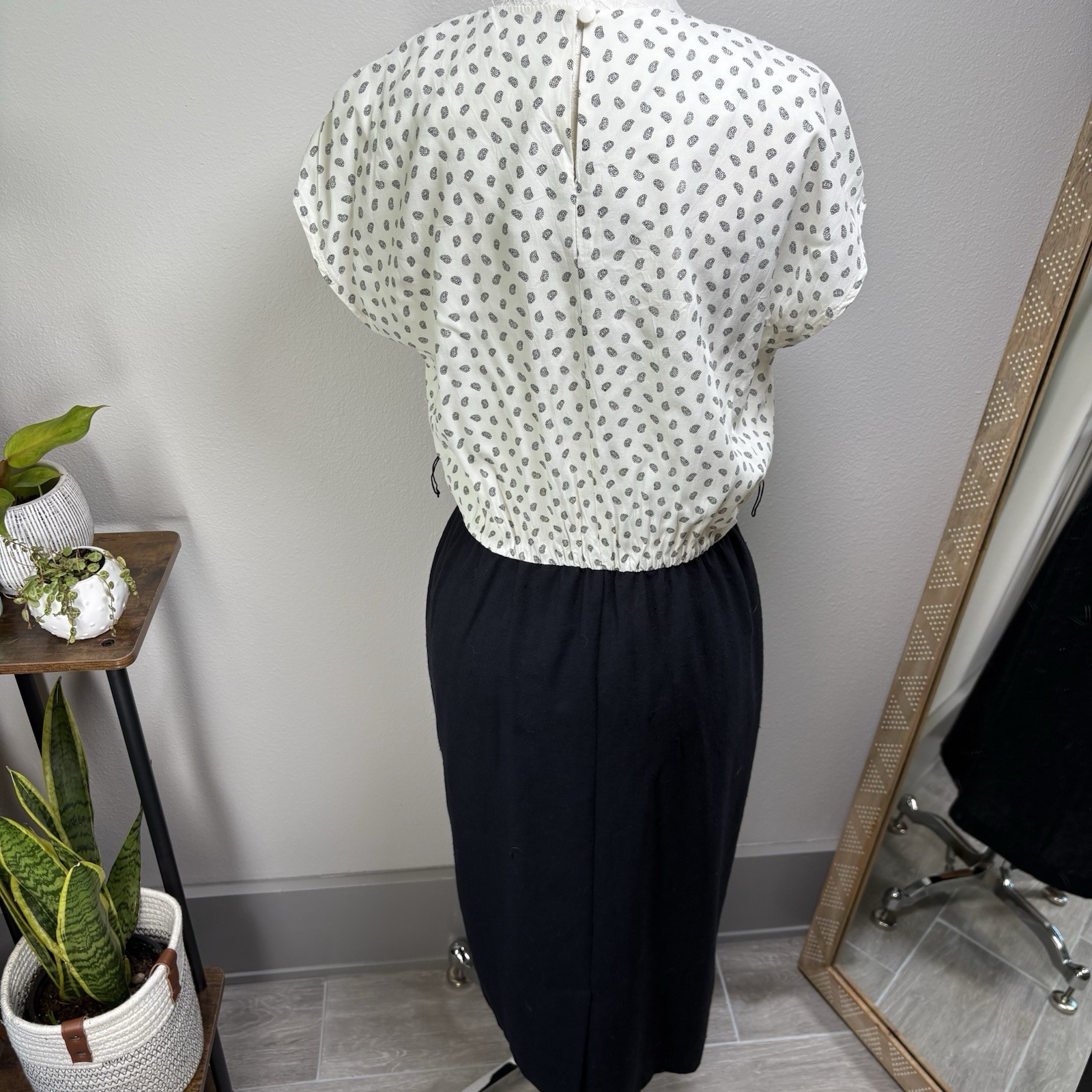 Vintage ~80’s Stuart Alan USA Made Black White Paisley/Solid Midi Dress Size 14