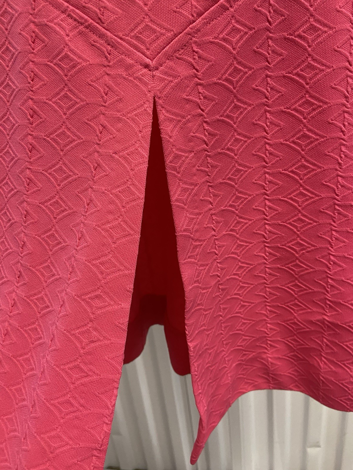 VTG 60s Geometric Sleeveless Open Front Tunic Top Hot Pink Mod Disco Womens S/M