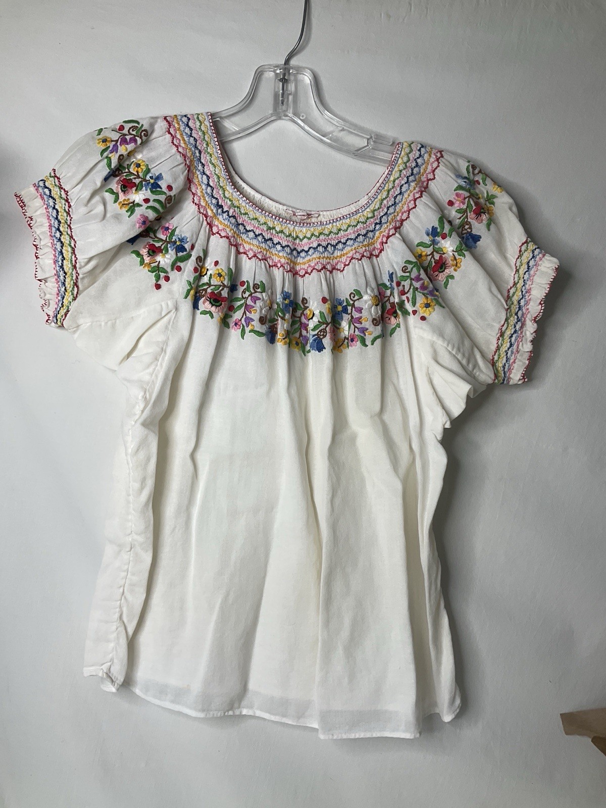 Hungarian Hand Embroidered Vtg 60’s to 70&rsquo;s Floral Peasant Smock Top US Sm 32-36