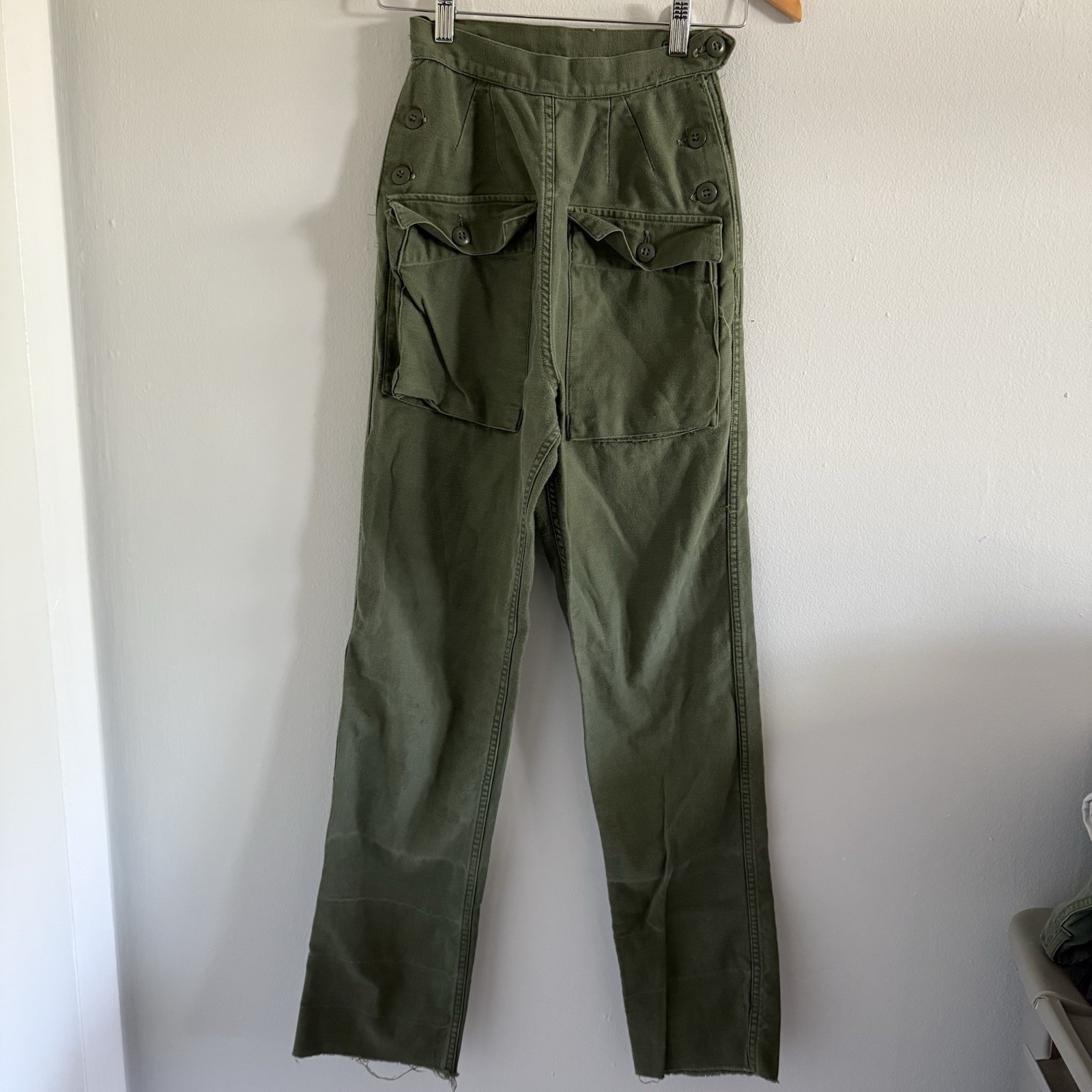 VTG 1960s Vietnam Women&rsquo;s OG-107 Slacks Sateen Trouser Side Buttons Size 8