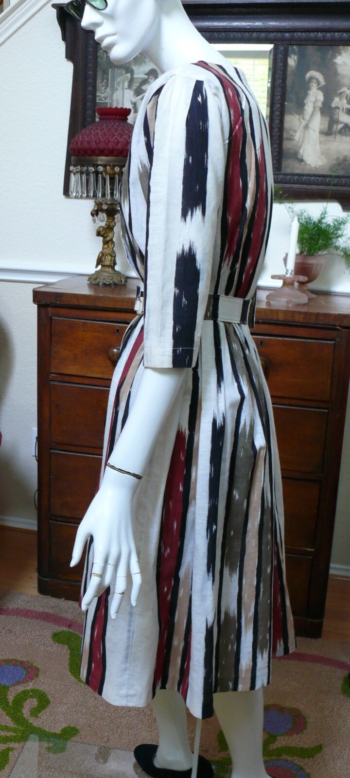 1950-60 Ikat like Print Button down Afternoon Dress XS / S as is