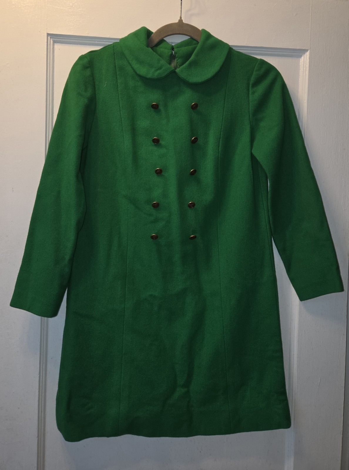 True Vintage 60&rsquo;s Kelly Green Peter Pan Collar Shift Dress. Lined