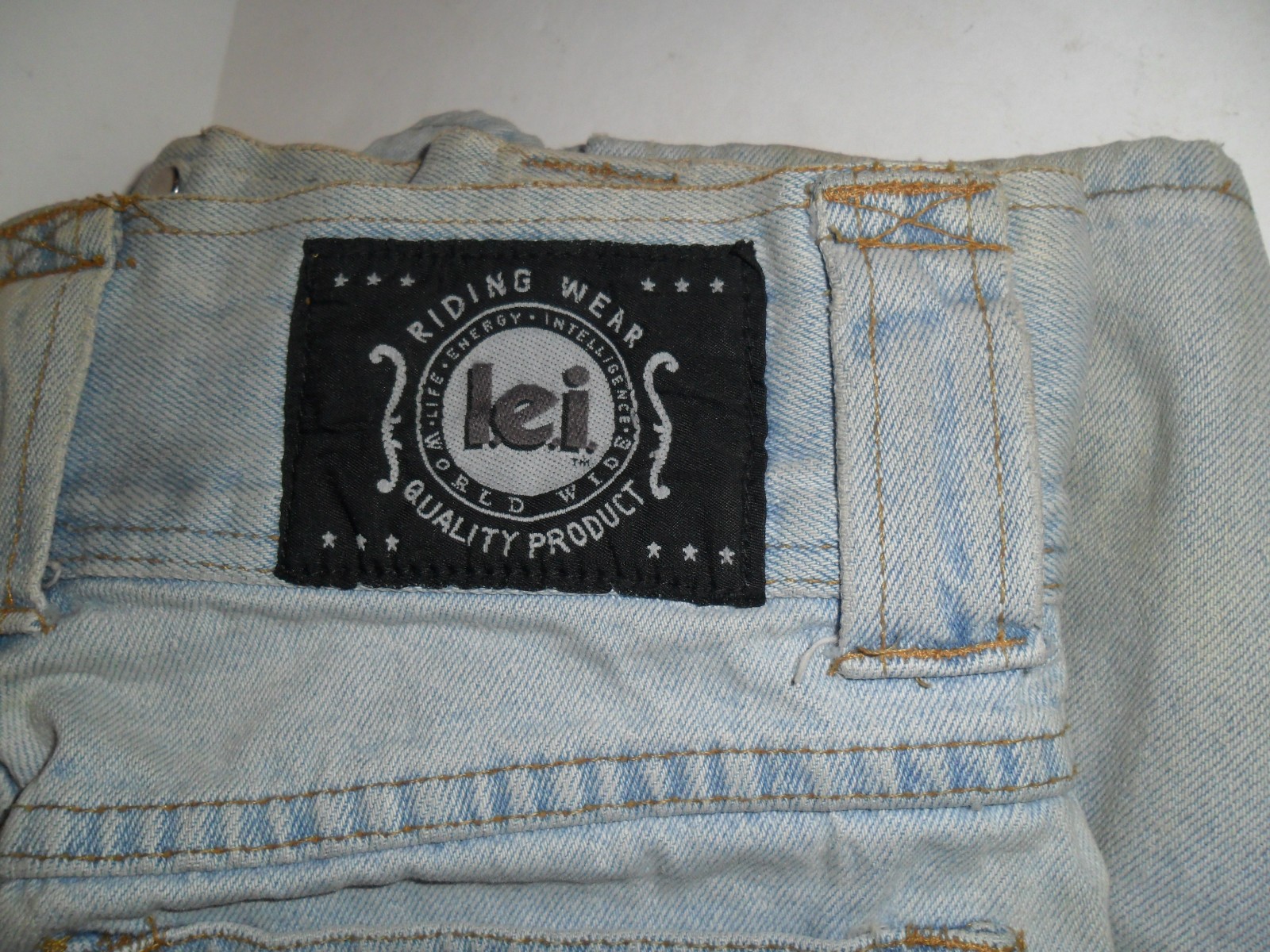 Vintage 1990’s L.E.I. Jeans