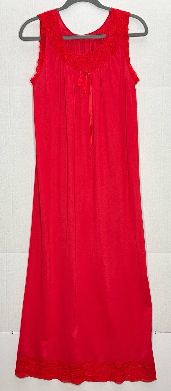 VTG Peignoir Set Pinehurst Red Sheer Long Nightgown with Sheer Robe Size Small