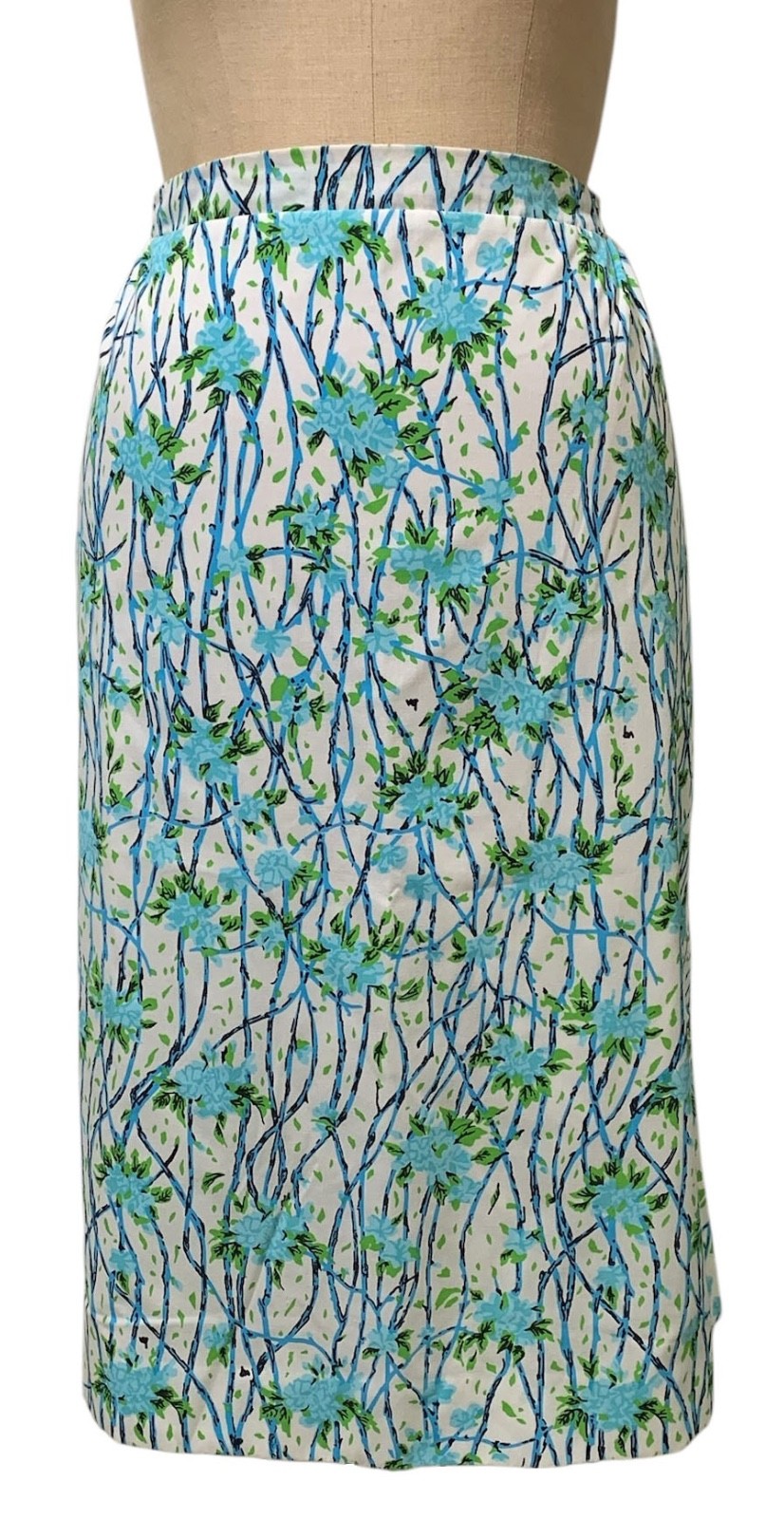 VESTED GENTRESS Vintage 70s/80s Women&rsquo;s Floral + Vine Print Skirt – Sz L