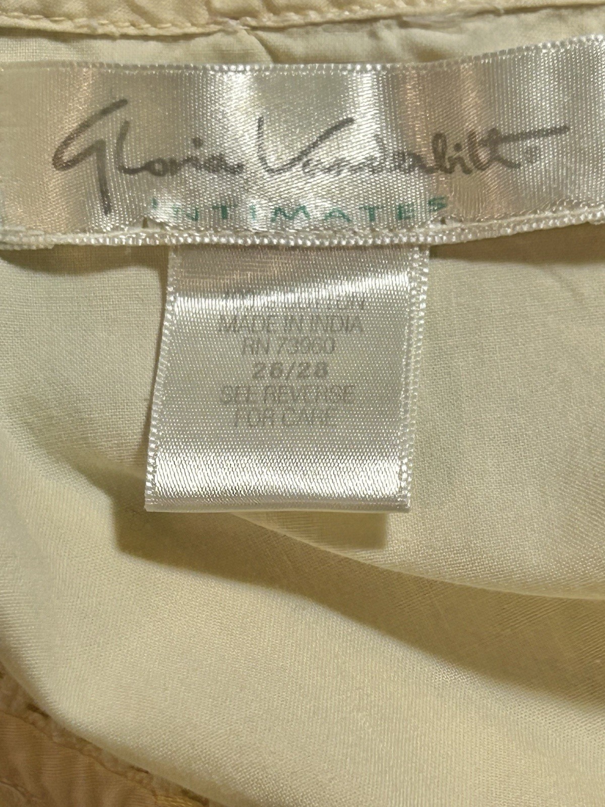 Gloria Vanderbilt Intimates Night Gown Yellow Eyelet Sleeveless Womens 26/28