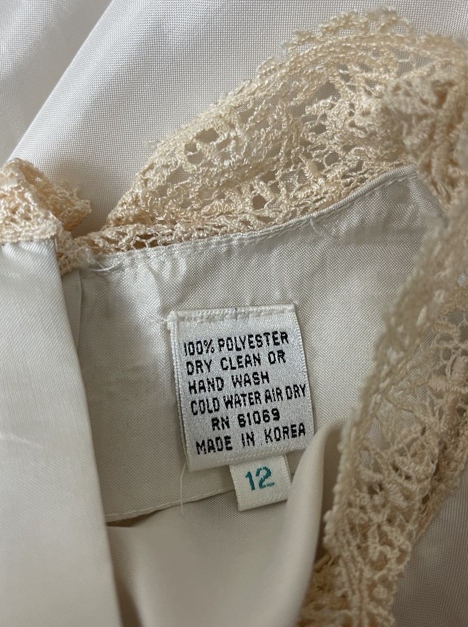 Nilani Victorian Embroidered Blouse Size 12 Light Beige Pink Lace Collar Women’s