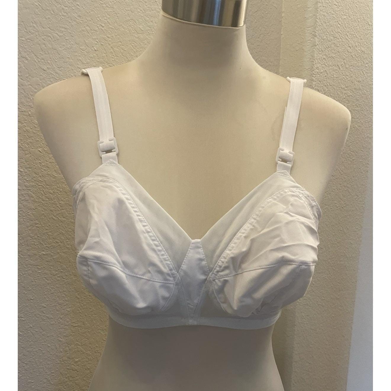 Retro Vtg NOS White Exquisite Form Pointy Bullet Bra 36 B Pinup Girl NIP New