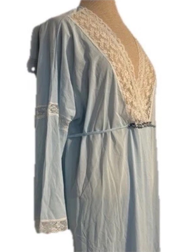 Vintage Dixie Belle Lingerie 70’s Baby Blue Satin Lace House Dress Gown Sexy NWT