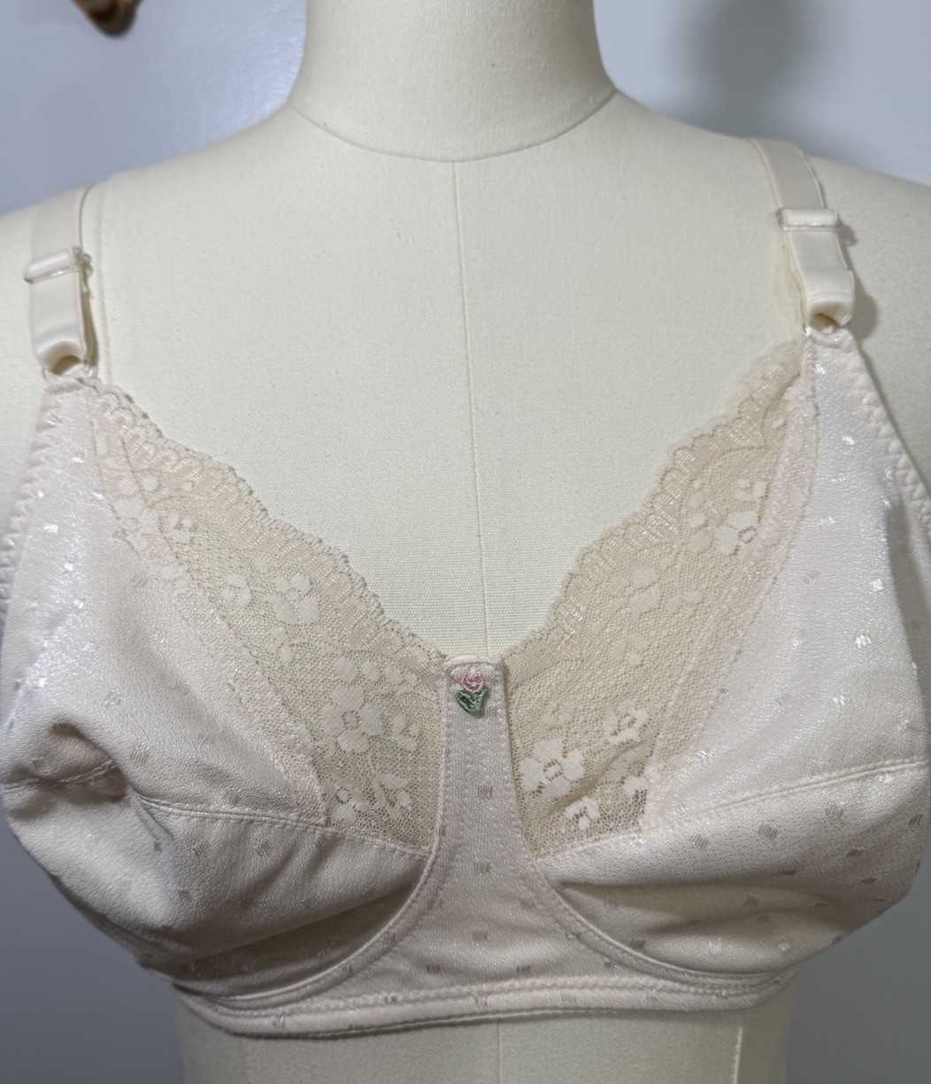 Vintage Bra Maidenform Letter Perfect 36C