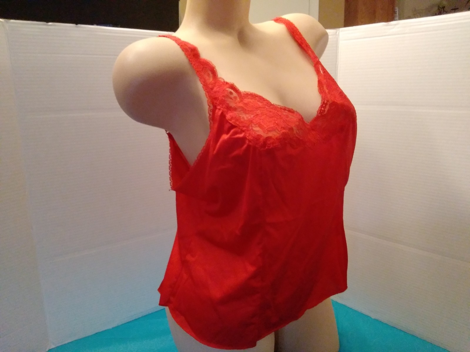 Olga Vintage Red Lace SZ 38 Cami Camisole Made USA