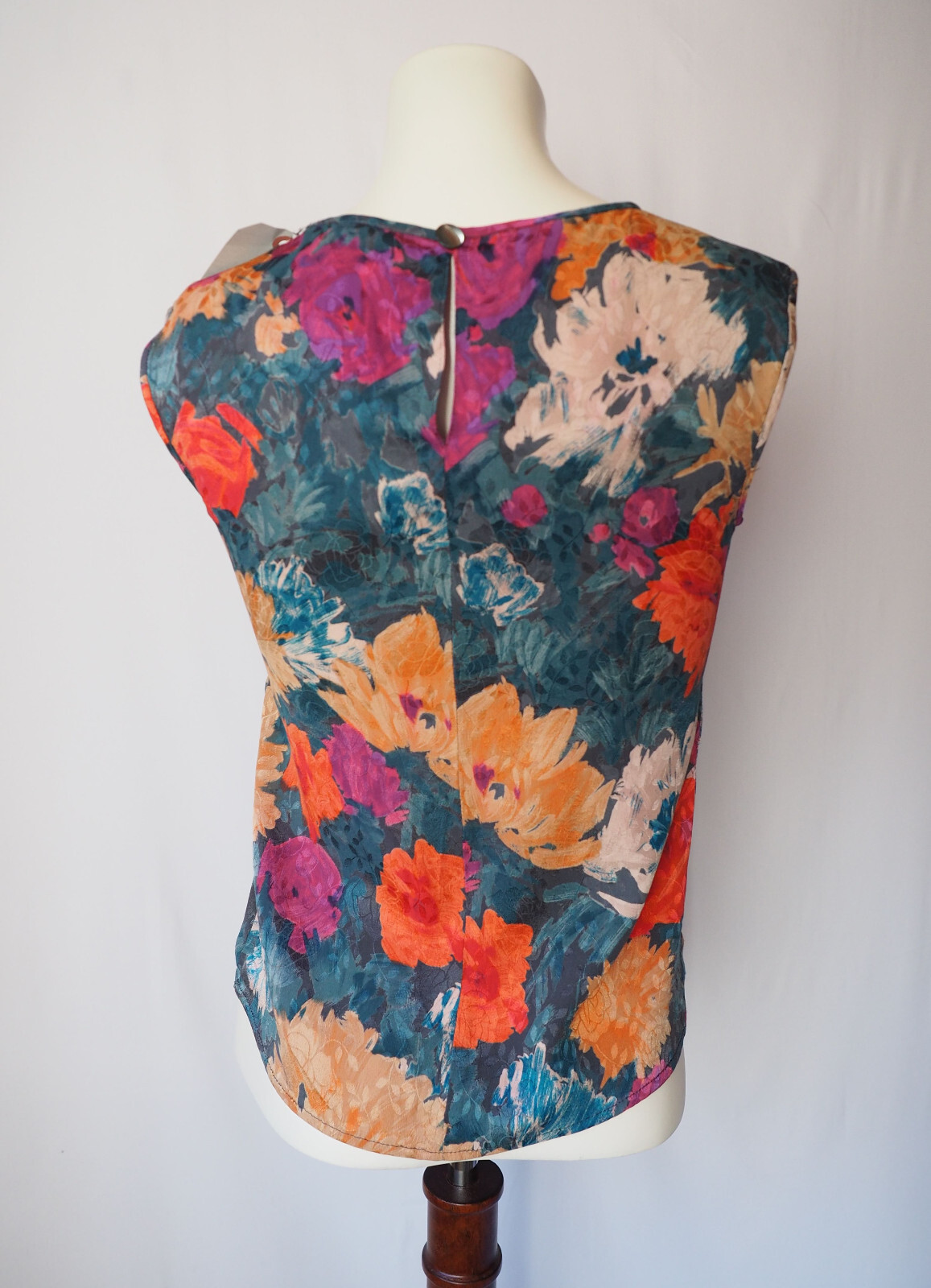 Vintage Emanuel Ungaro Parallele Paris Italian Silk Aqua & Flowers Jacquard Top