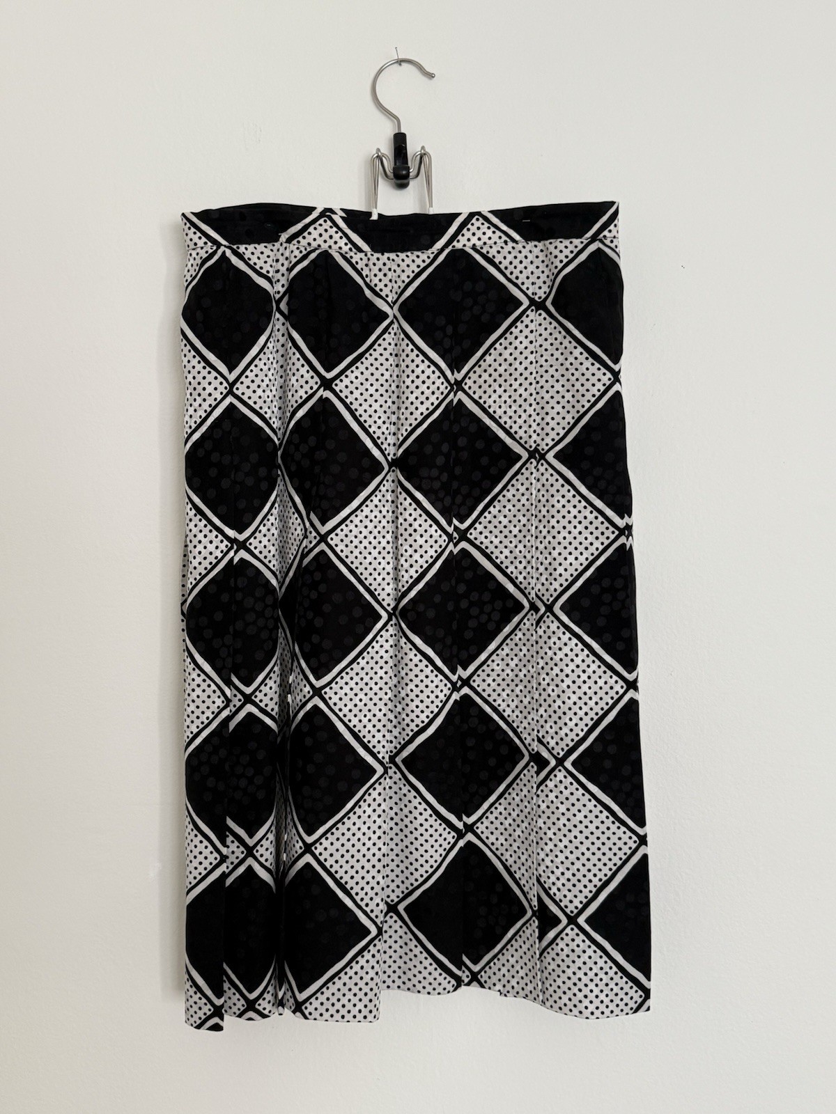 Vintage Celine Paris Silk Skirt Black White Graphic Print Made In Italy Size 36