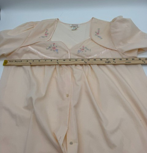 Vintage Barbizon Cotton Bed Jacket Light Peach Women&rsquo;s sz L Embroidered Flowers