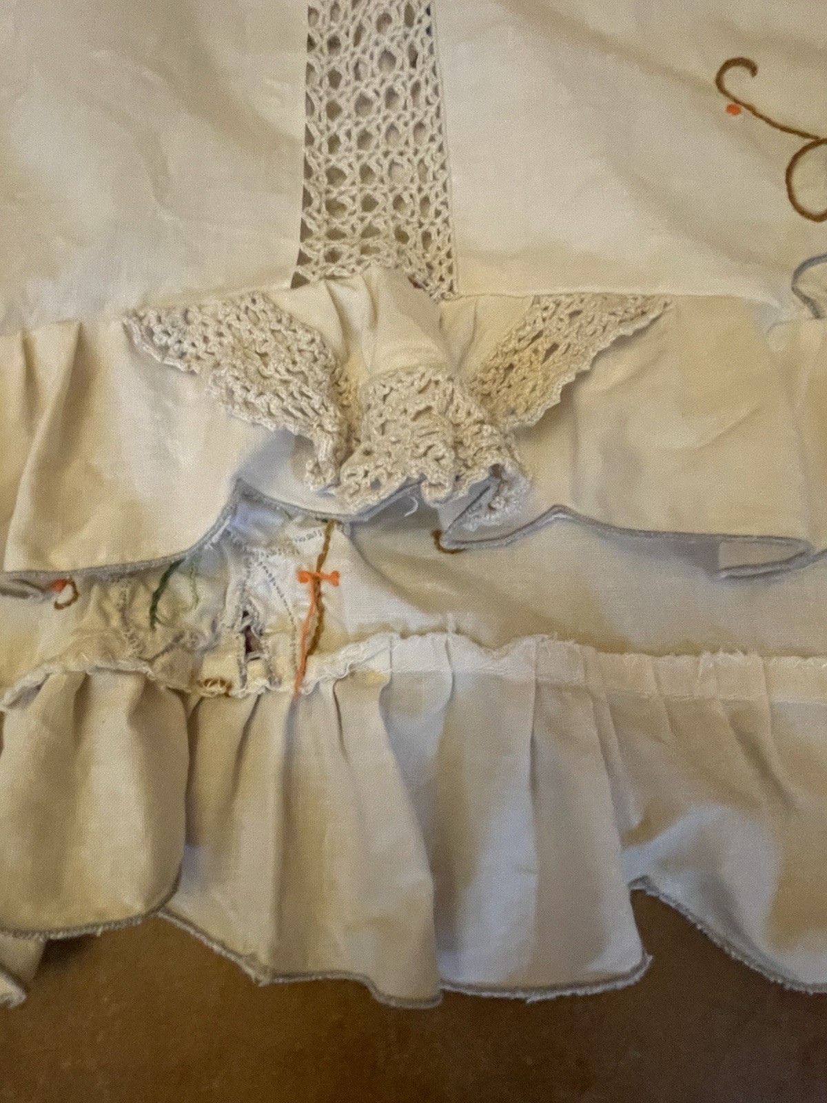 Handmade Tunic Embroidered Tablecloth M/L White Sleeveless