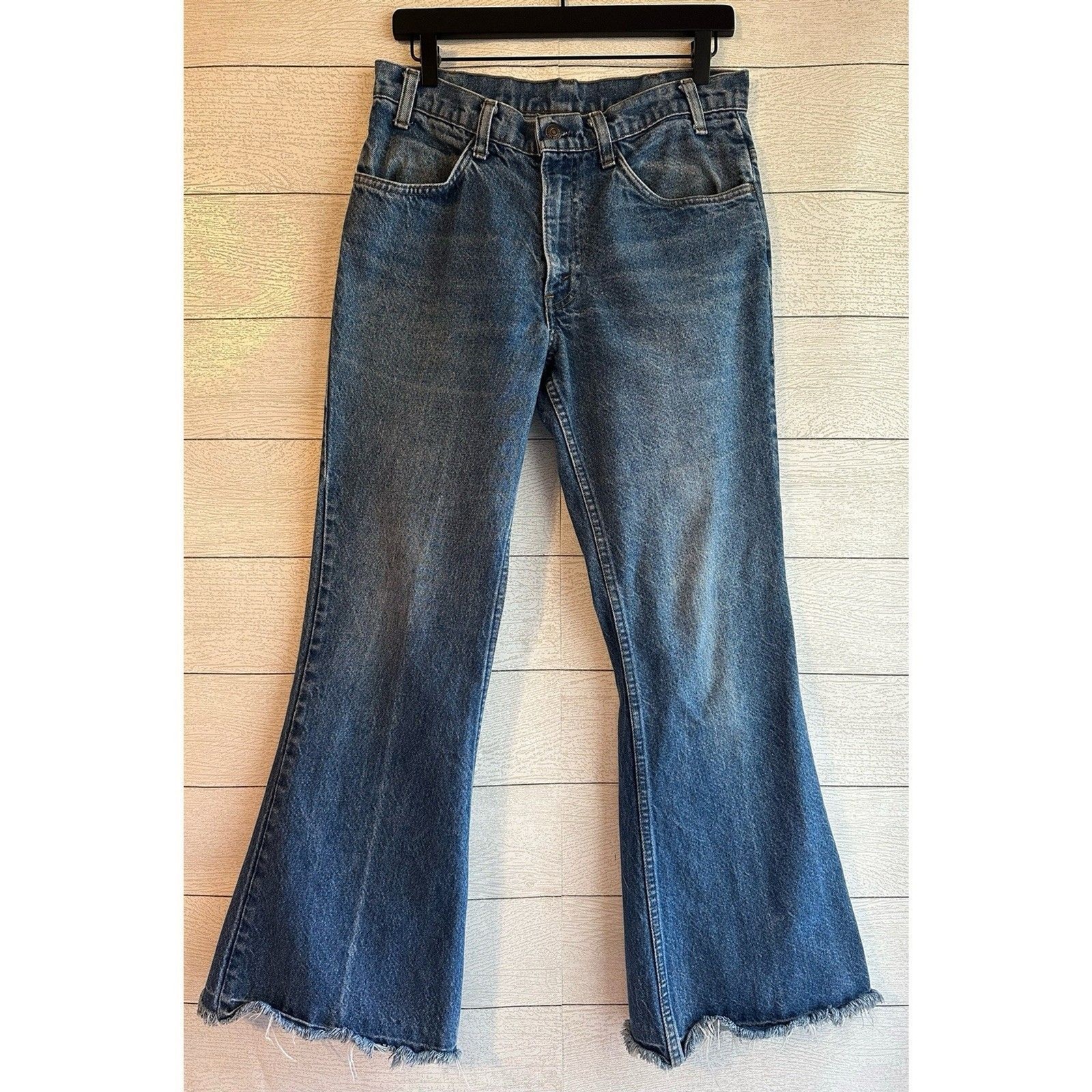 Vintage 70s Levi&rsquo;s Orange Tab 684 Flare Bell Bottom Denim Raw Hem Jeans Size 32
