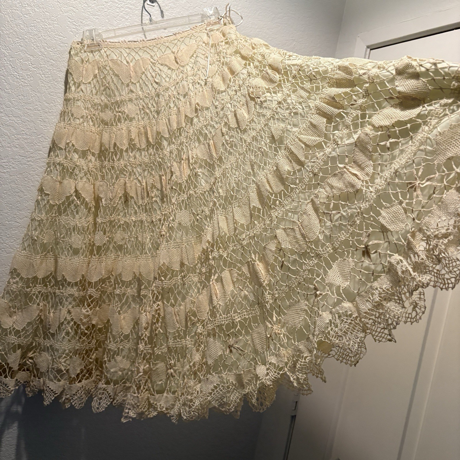 Vintage Handmade Crochet Midi Skirt Cream Size Small Boho Coquette Butterflies