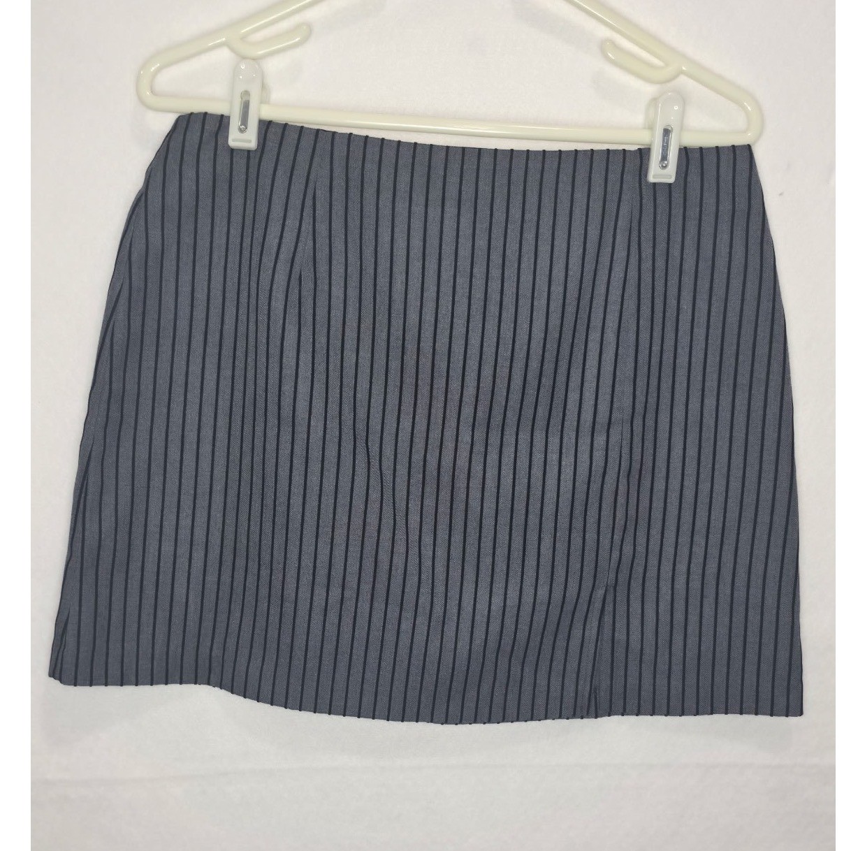Exact Change Gray Pinstripe Mini Skirt Size 13 Vintage Made in USA Slit Zip Back