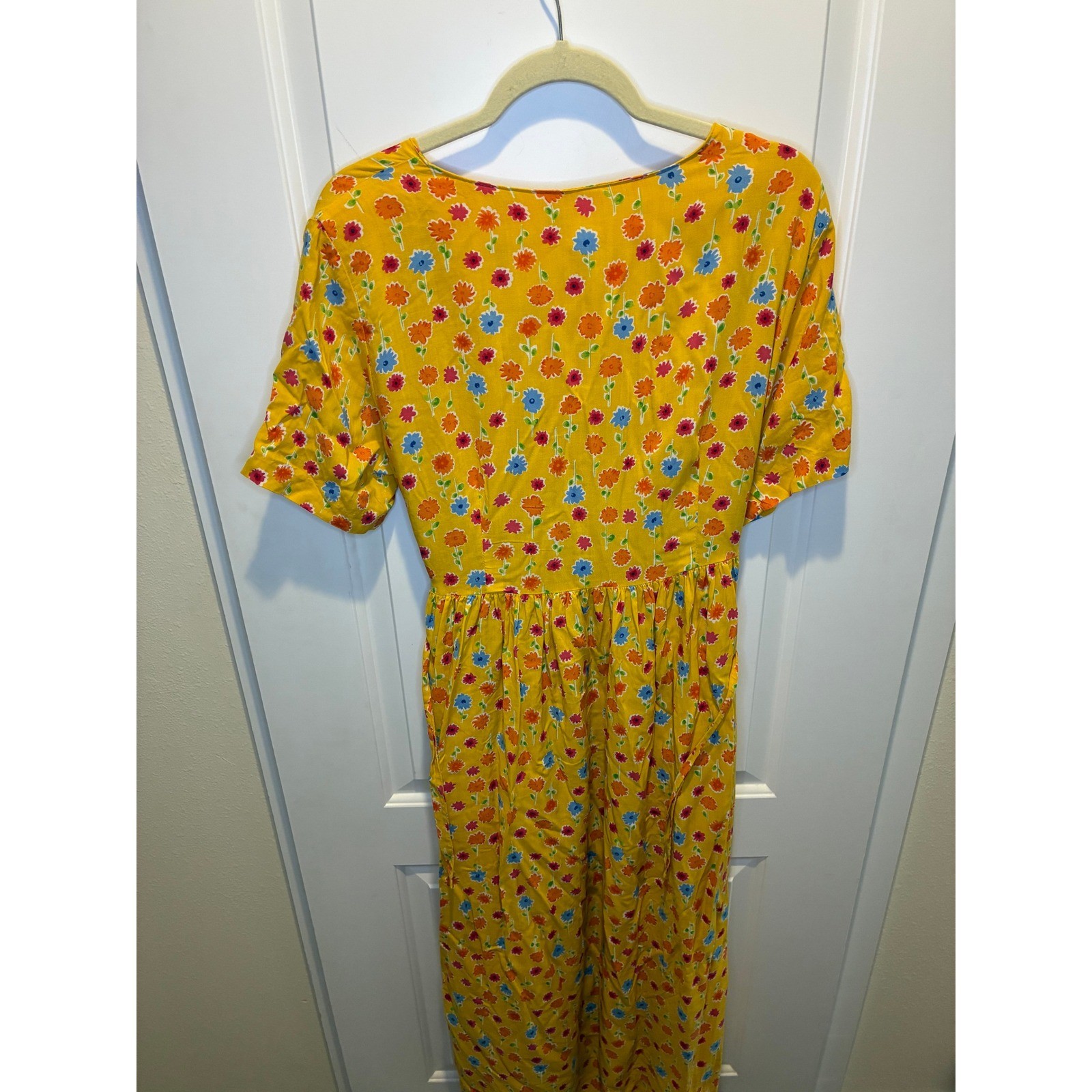 Vintage J. Suzette & Company Yellow with colorful flowers dress Size S-M