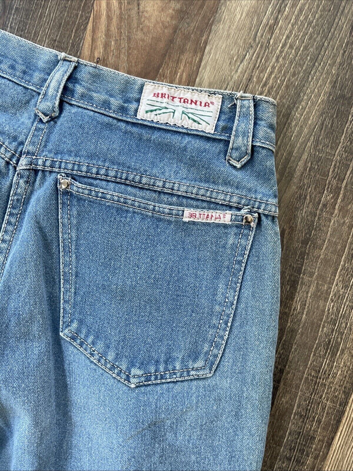 Brittania Jeans Custom Painting Size 13 (W26 L32) Birds of Paradise