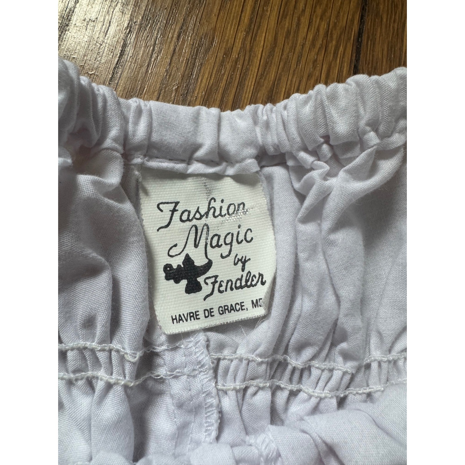 Vintage 80s Coquette Fashion Magic Fendler White Smocked Ruffle Bloomers Shorts