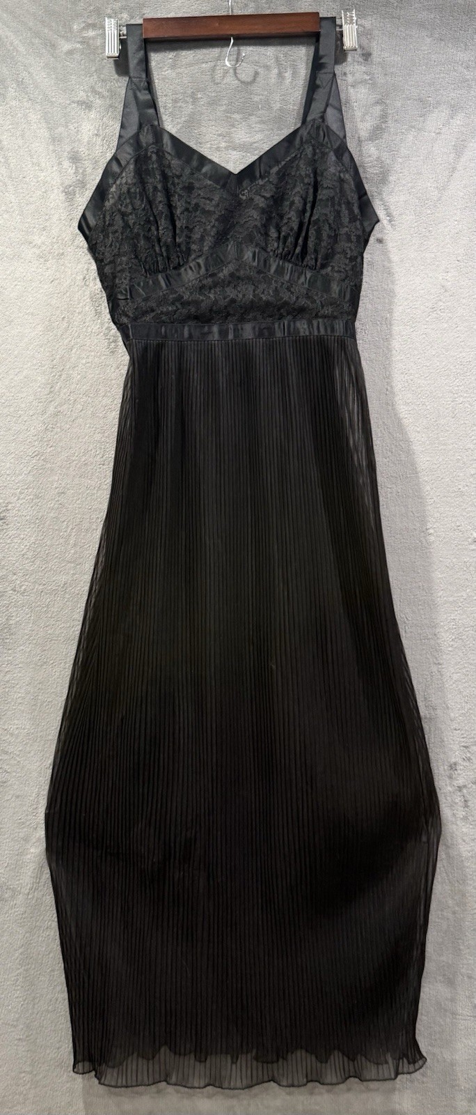 Vintage 40&rsquo;s Miss Swank Black Nightgown Size 36 Lace Trim Tie Back Sheer Pleated