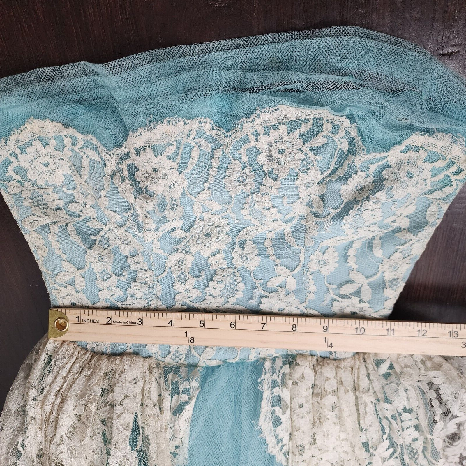Vintage 1950s Strapless Turquoise Tulle Lace Prom Dress Cupcake Party Talon Zip