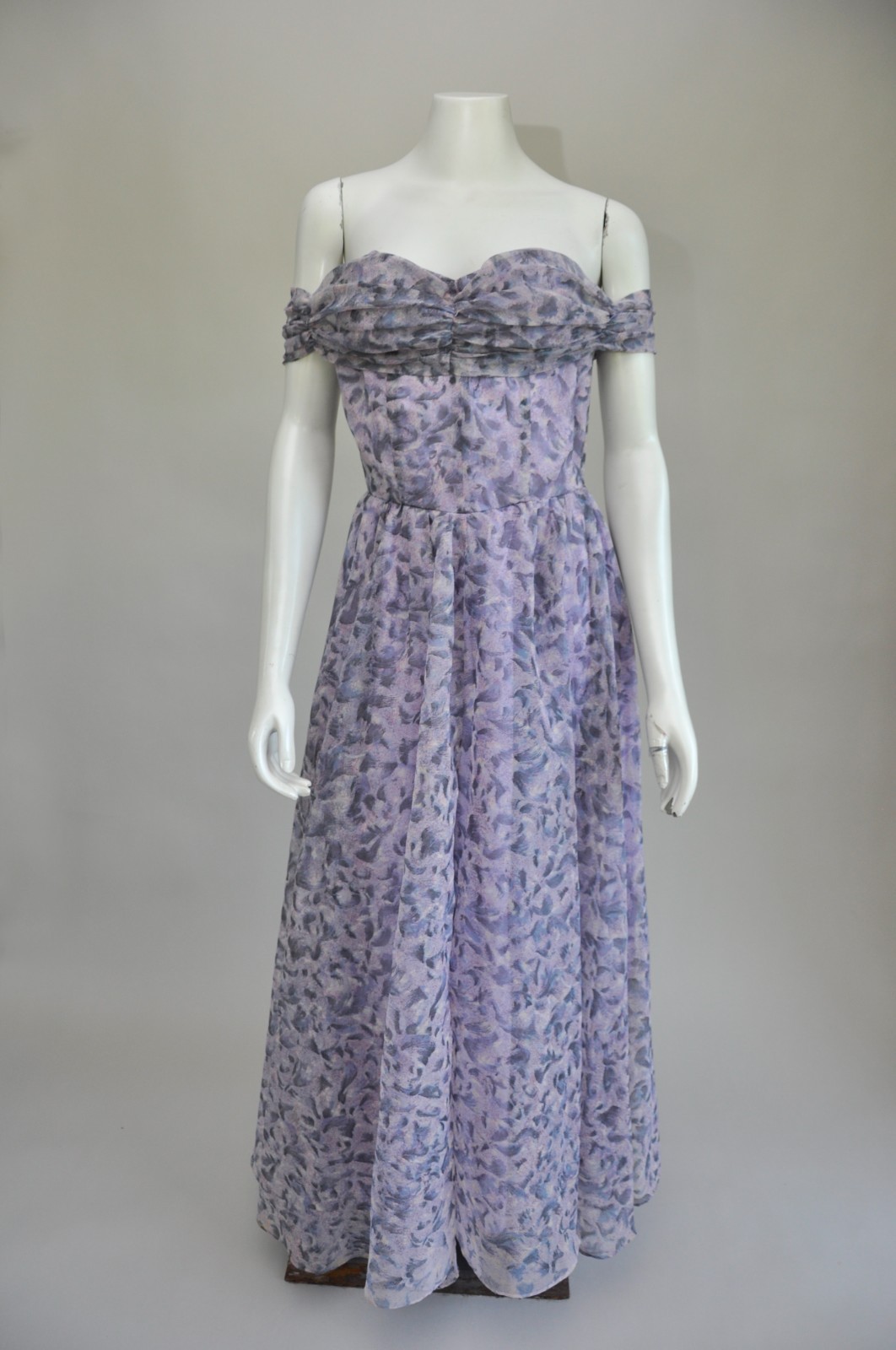 Vintage 1950s Purple Printed Off Shoulder Maxi Party Prom Dress Bridal Feminine