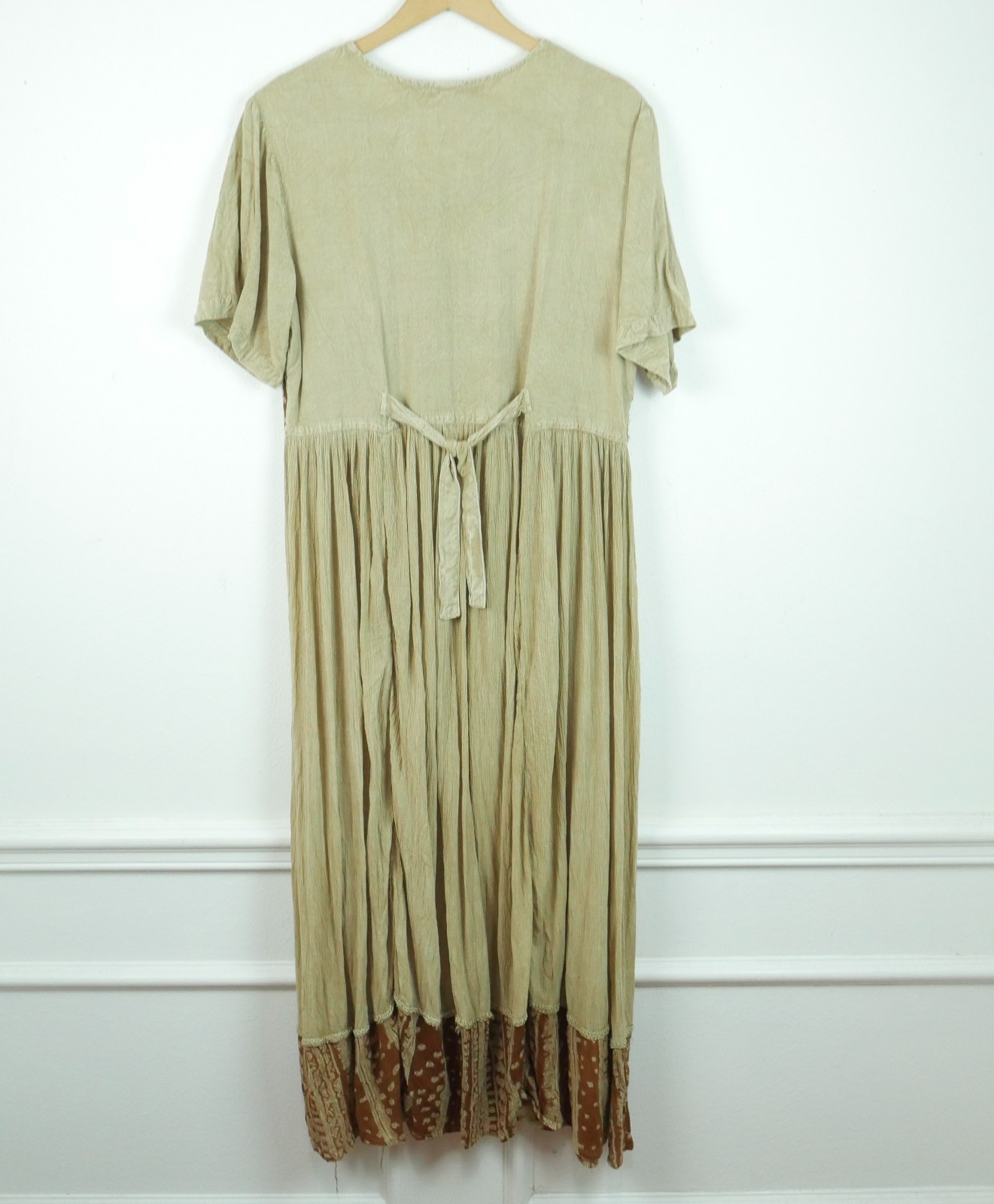 Vintage 90s XL Maxi Dress Embroidered Crinkle Festival Grunge Renaissance Button