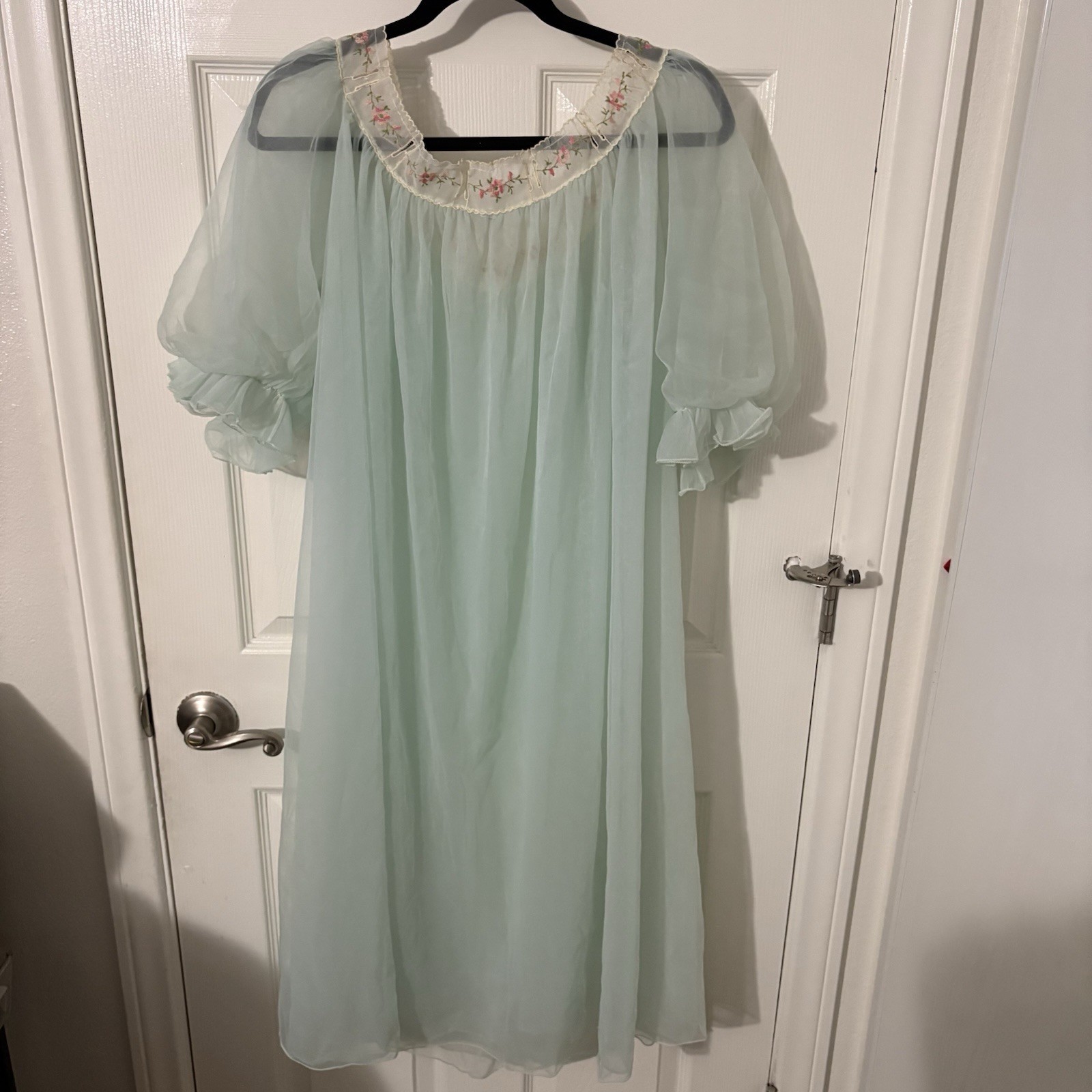 Vintage 1950s Powder Blue Nylon Peignoir Robe by Laros Medium