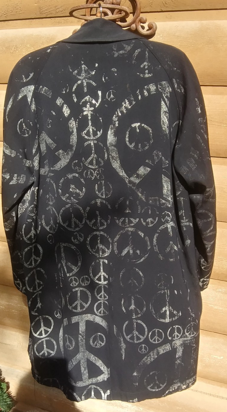 Vintage J. Compton Sons & Webb Ltd. Peace Raincoat Size 5 (Men&rsquo;s or Women&rsquo;s)