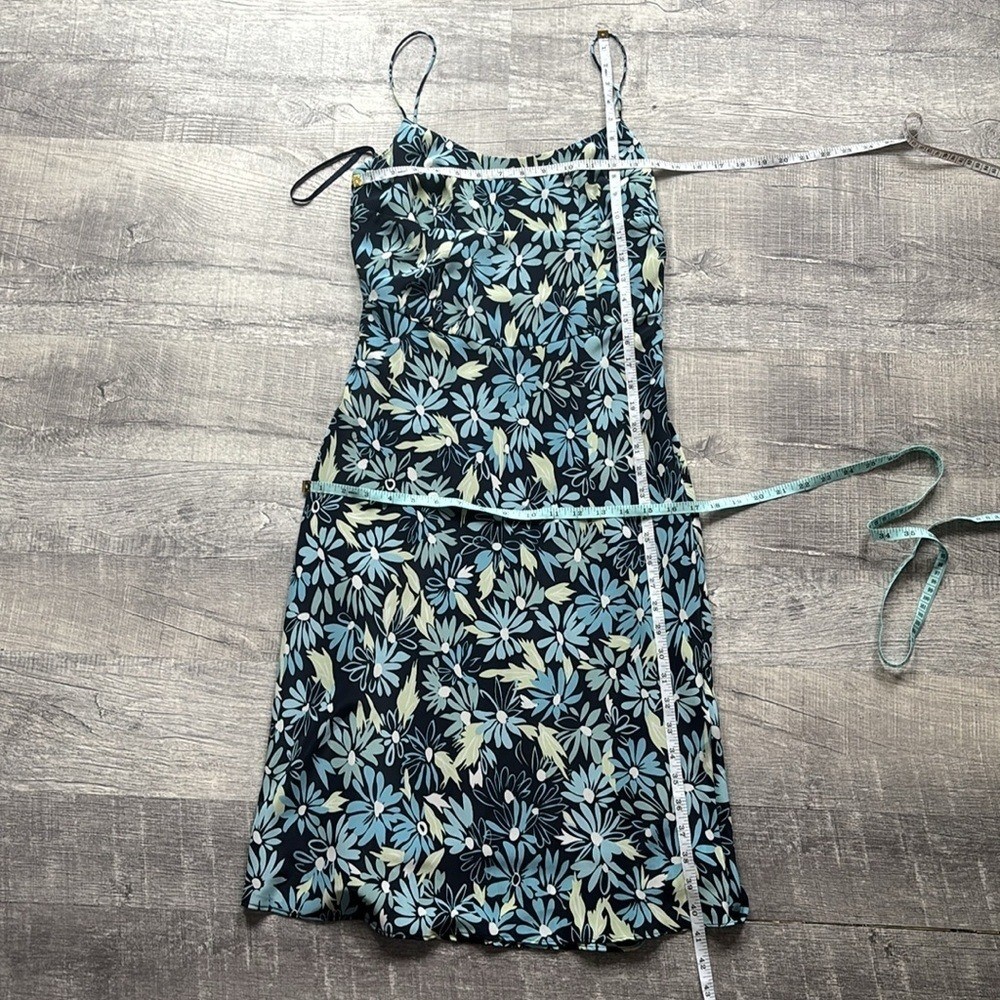 Express Vintage Fitted Midi Dress