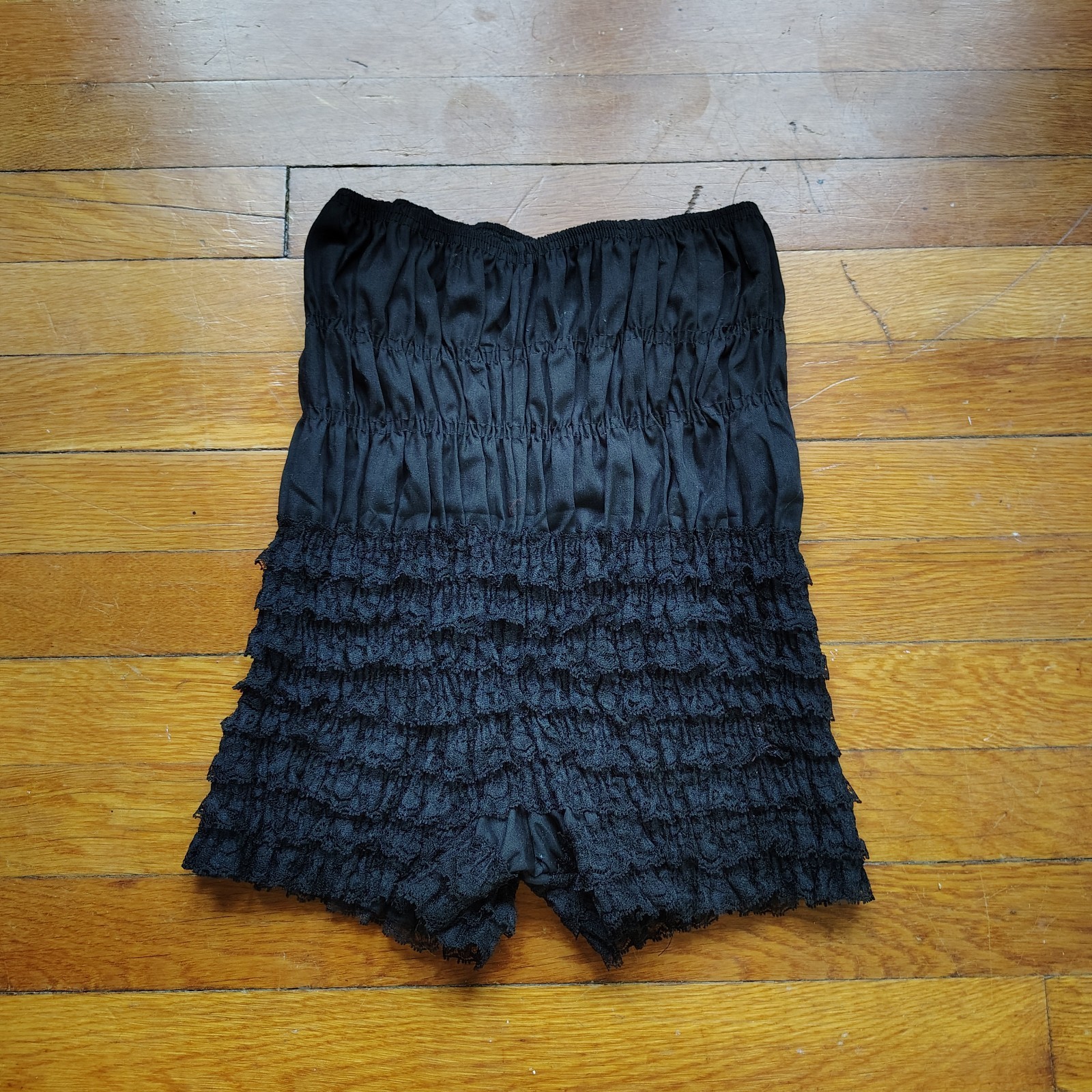 60s Malco Modes Black Lacy Ruffle Stretchy Ruched Bloomers Petti-Pants Small Med