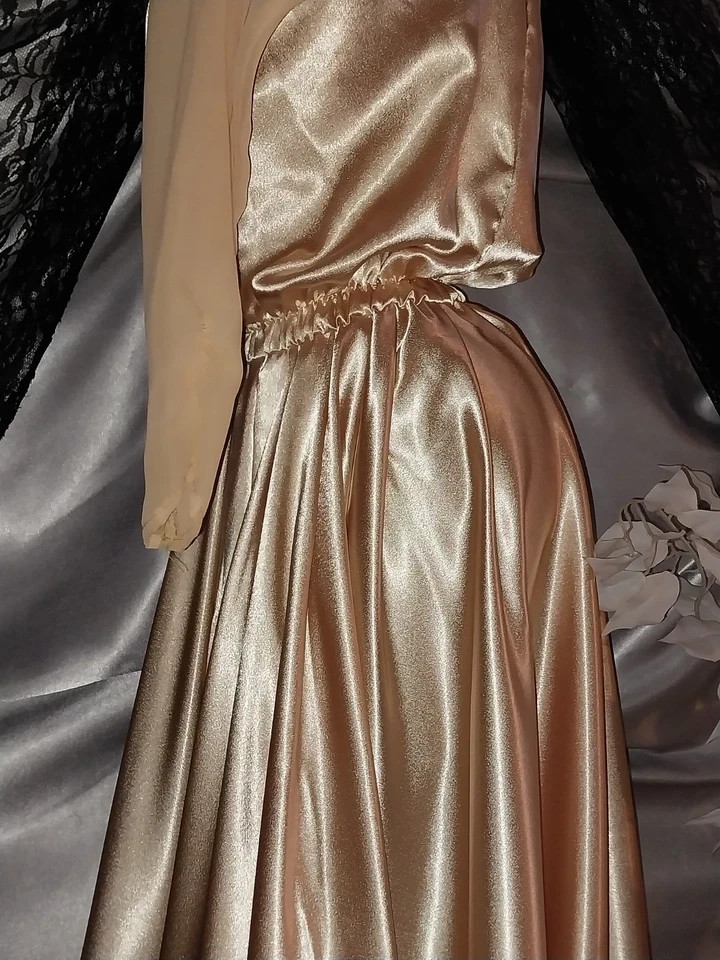 VTG REAL SATIN GOLD LAME 400&Prime; SWEEP 40S STYLE Wedding EVENING MAXI GLAM Dress 38