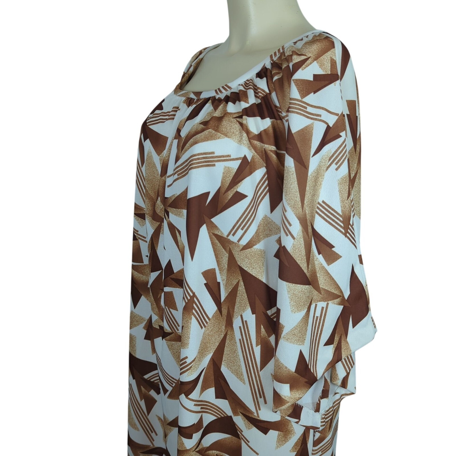 Vintage bat sleeve brown white geometric Comfy pockets oversized Muumuu dress S