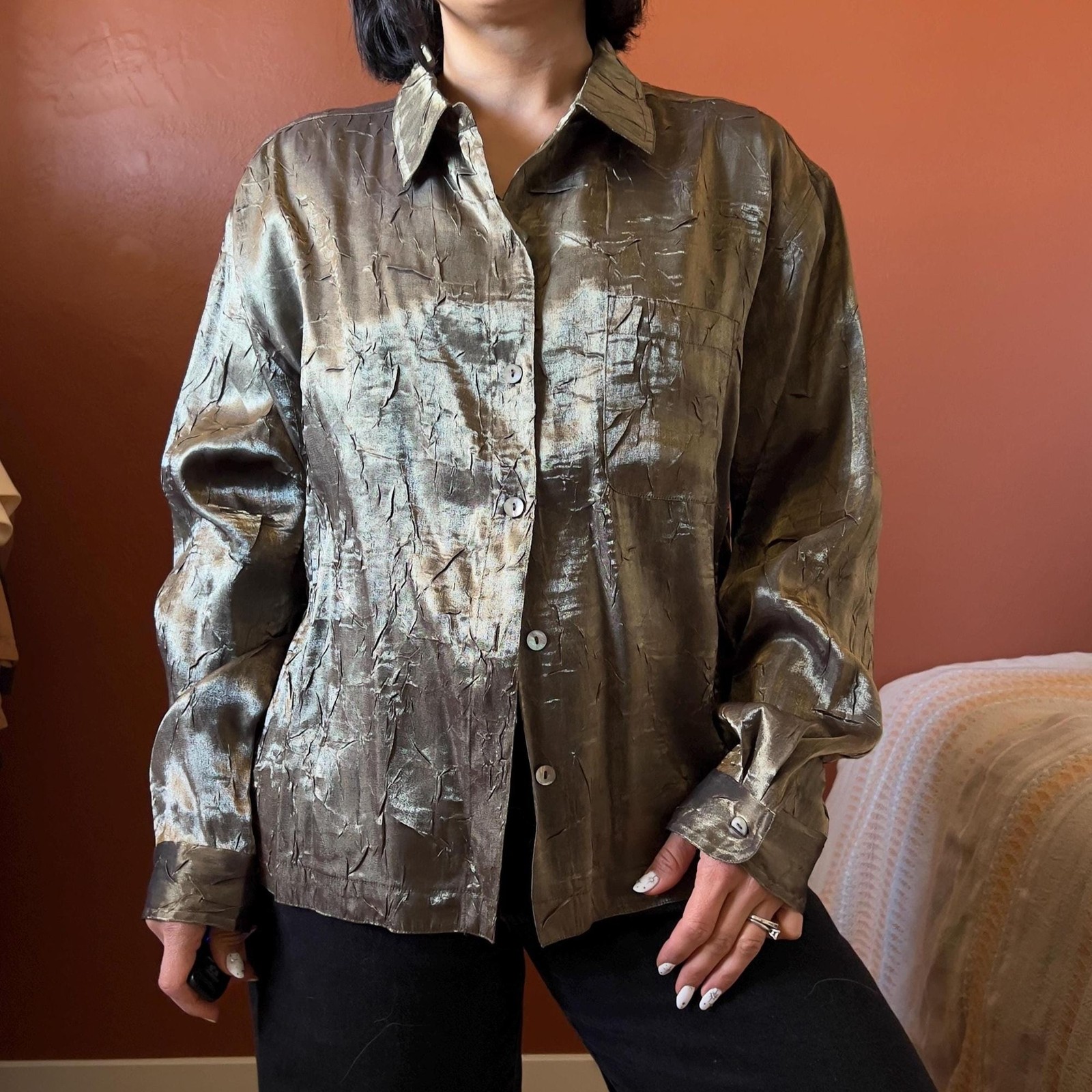 vintage chicos gold crinkle blouse rayon blend size 2 Large